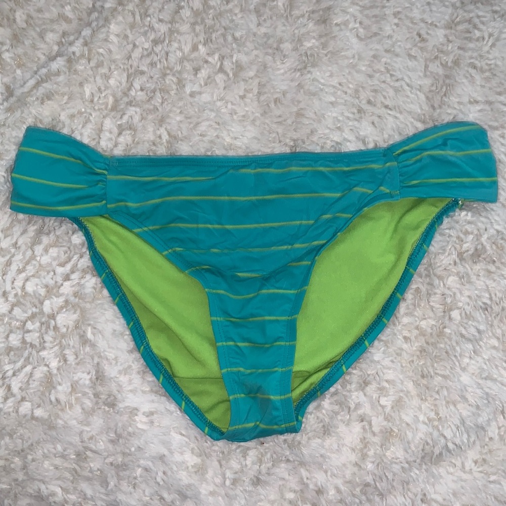 Title Nine swim bottoms